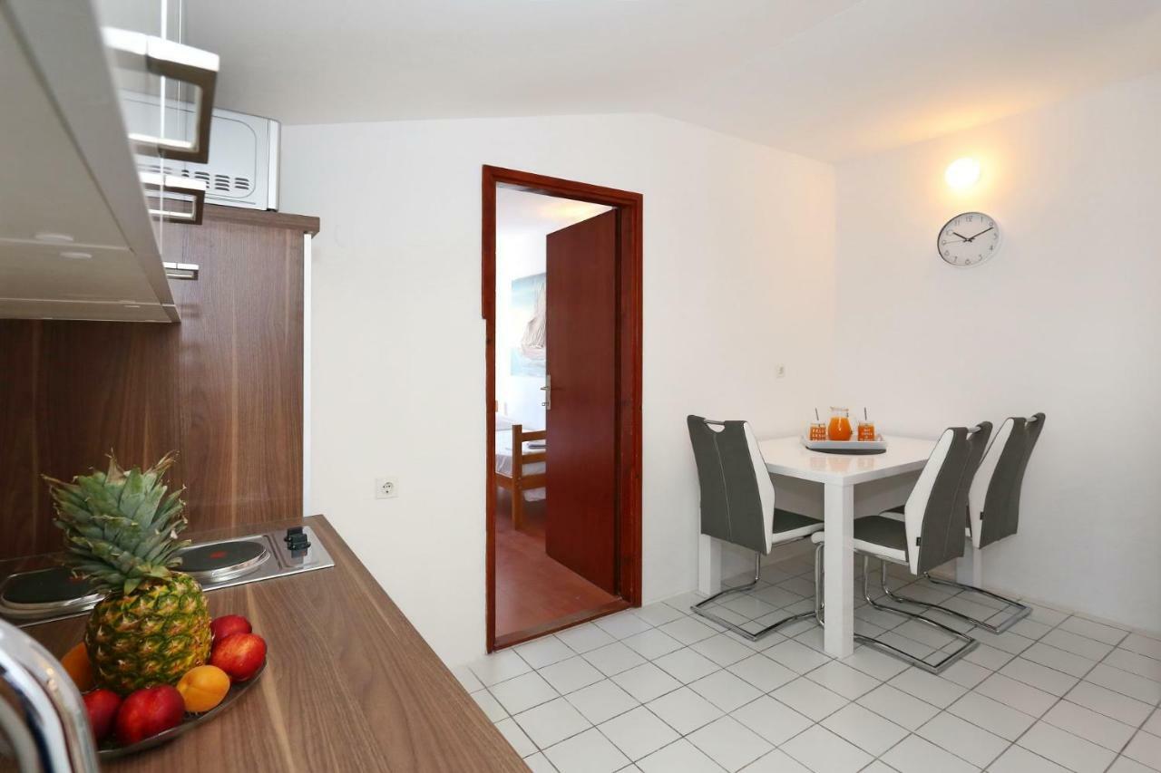 Apartments Golub Nin Extérieur photo